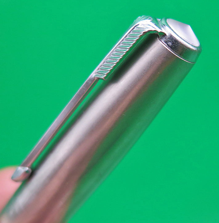 Parker 51 Vacumatic Fountain Pen in Cedar Blue