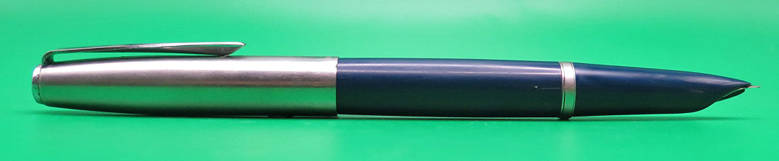 Parker 21 Aerometric Fountain Pen in Midnight Blue
