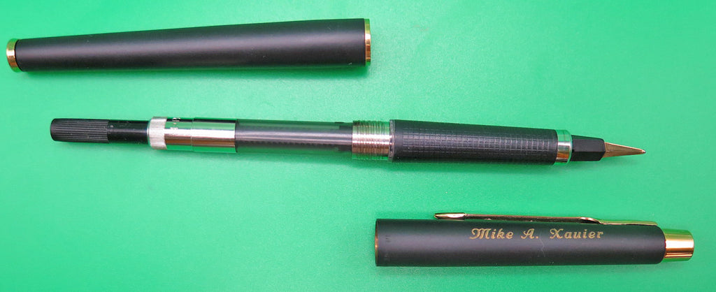 Parker Classic Fountain Pen in Matte Black