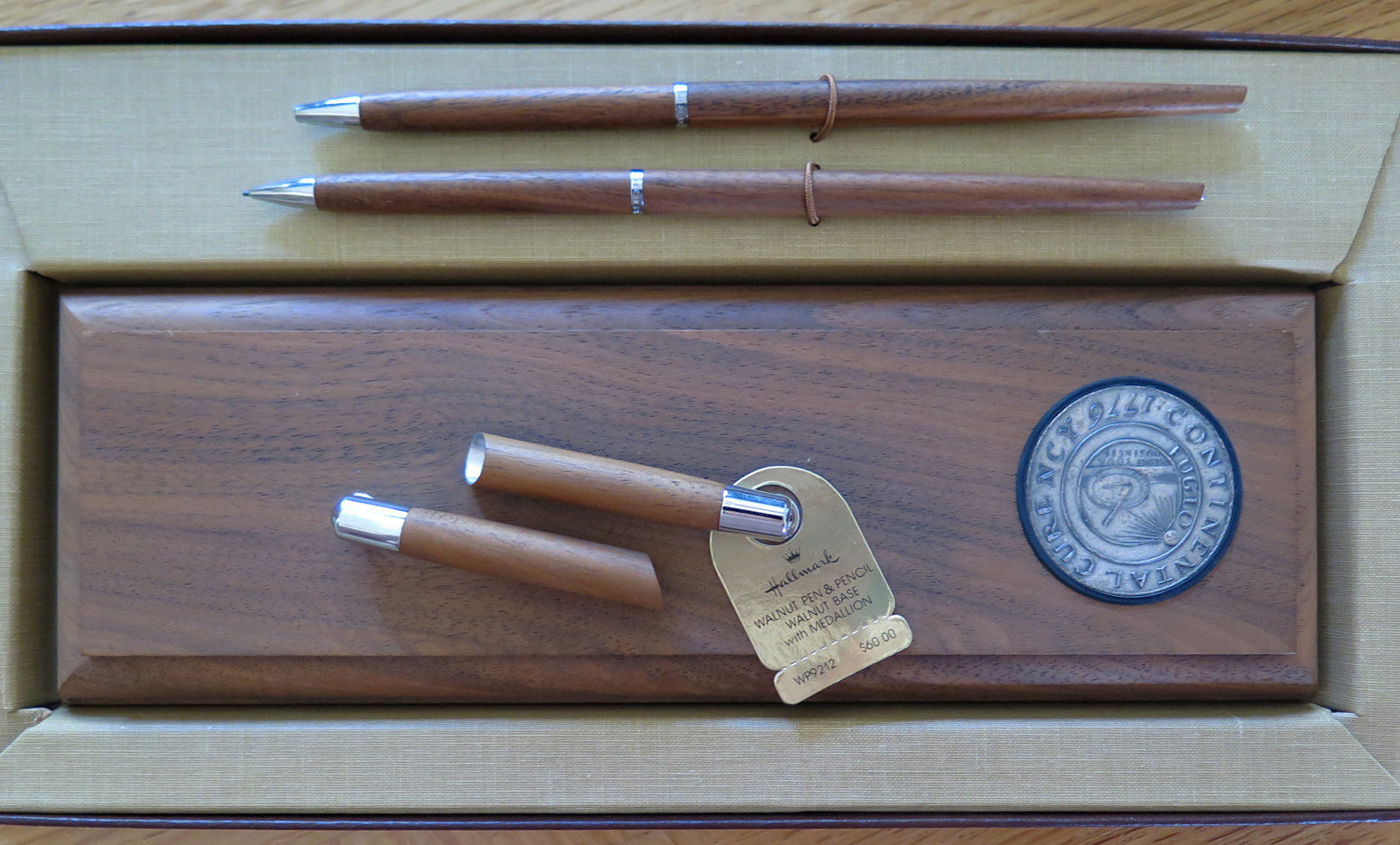 Hallmark Bicentennial Desk Set with Novelty 1776 Continental Currency Dollar