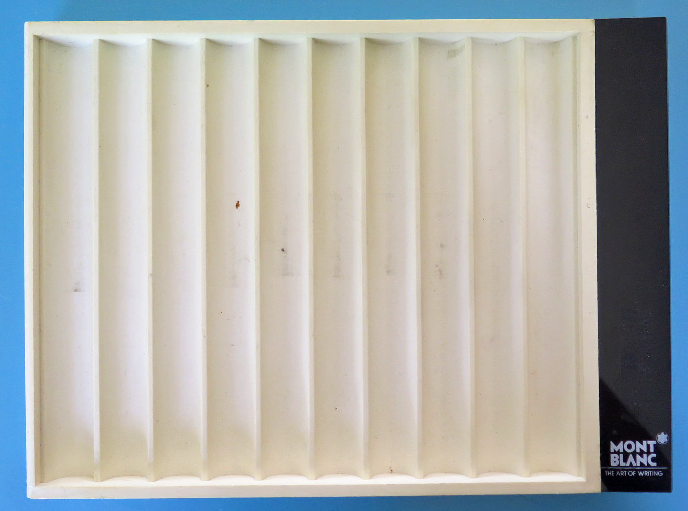 Montblanc Point of Sale Slotter Box in White