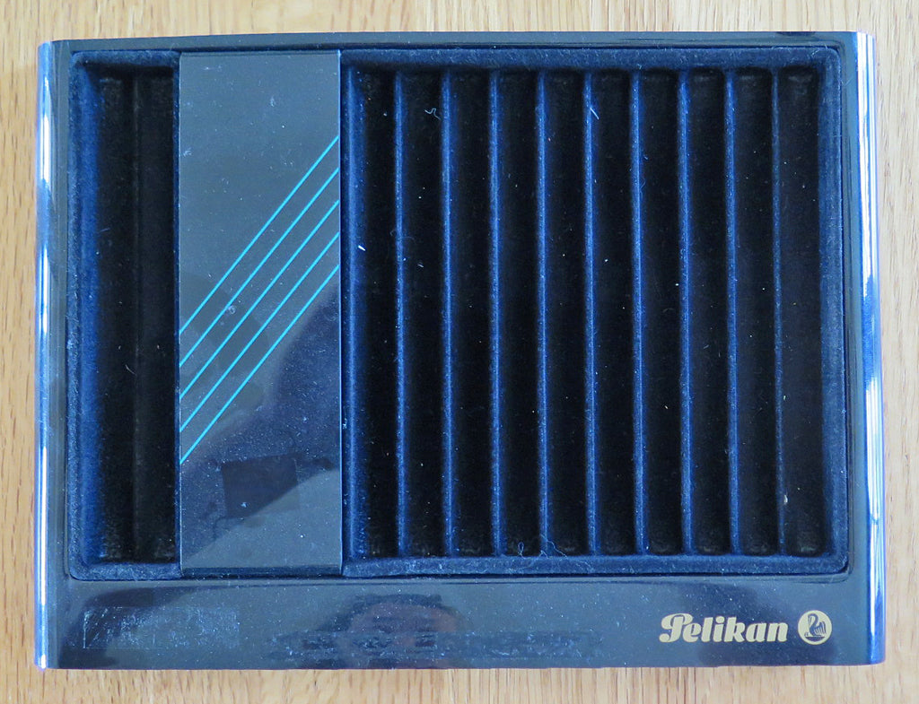 Pelikan Point Sale Display