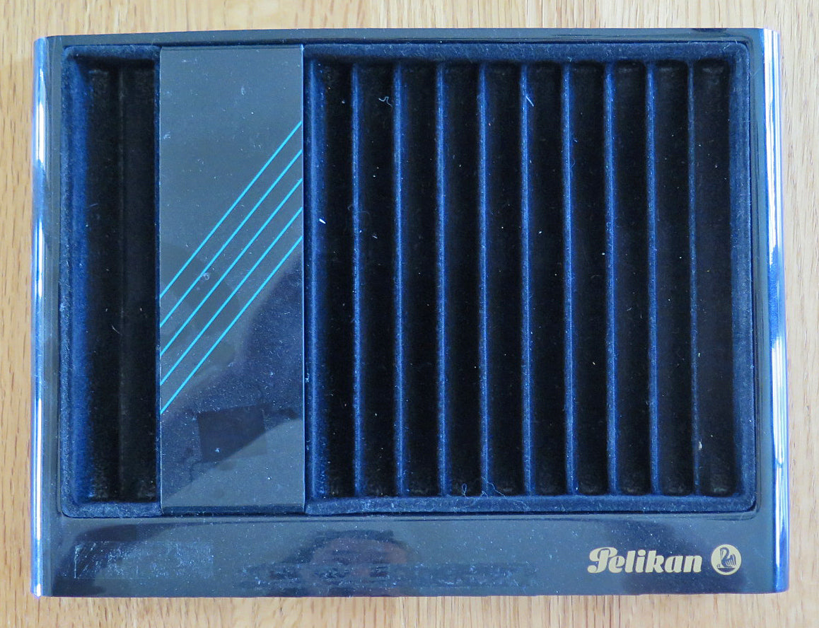 Pelikan Point Sale Display