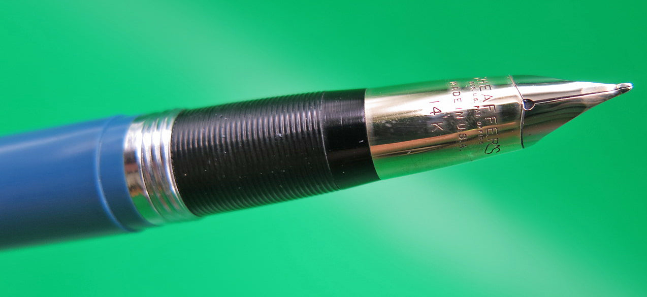 Sheaffer Valiant Snorkel in Pastel Blue