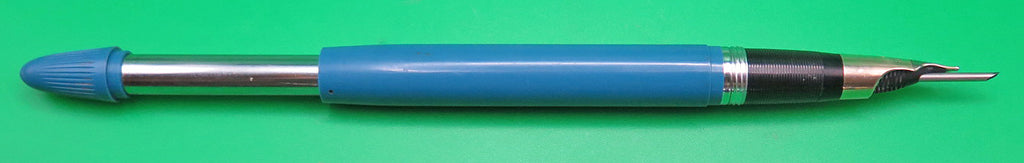 Sheaffer Valiant Snorkel in Pastel Blue