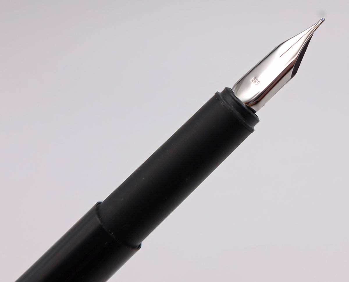 Montblanc Noblese Fountain Pen in Black