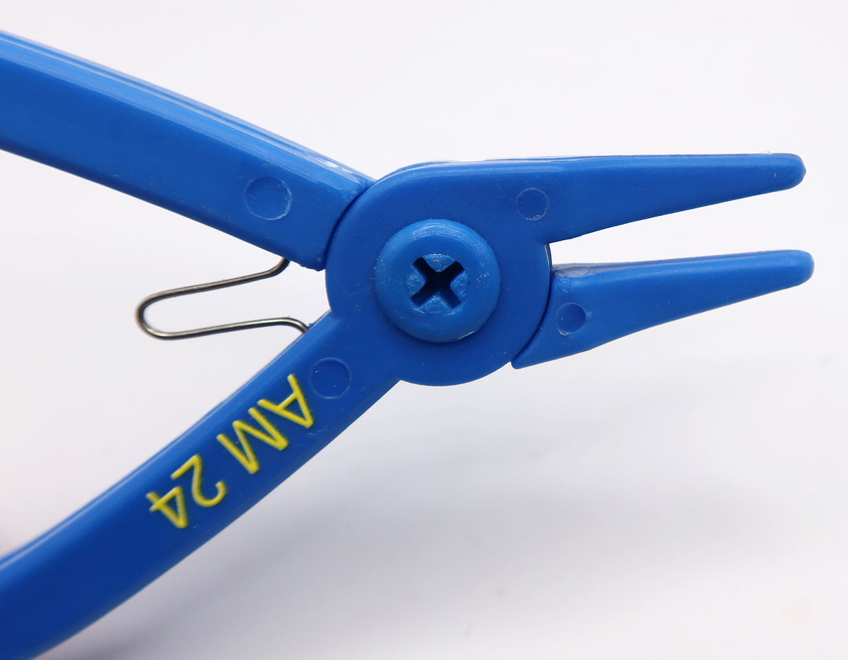 Plastic Pliers AM24