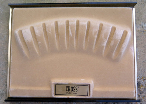 Cross Display Tray