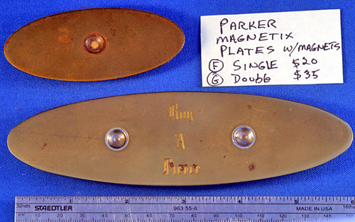 Parker Magnetix Oval Desk Plate in Brass