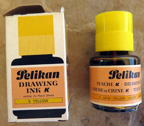 Pelikan Drawing Ink in Yellow