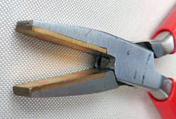 Brass Lined Pliers (Tool PT46316)