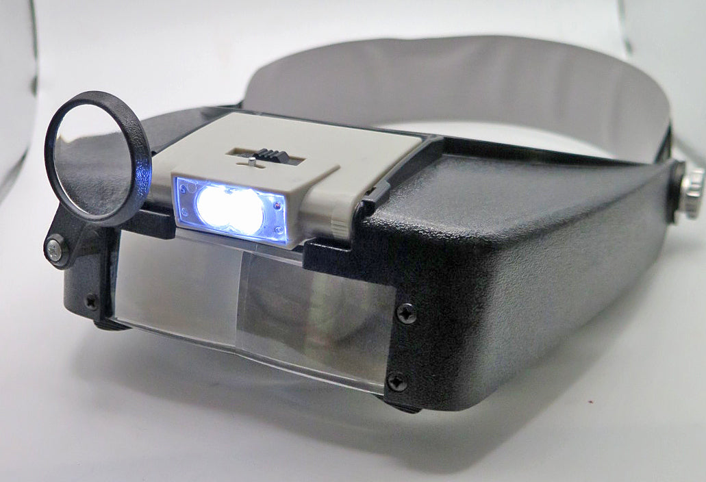Visor Illuminated Magnifier
