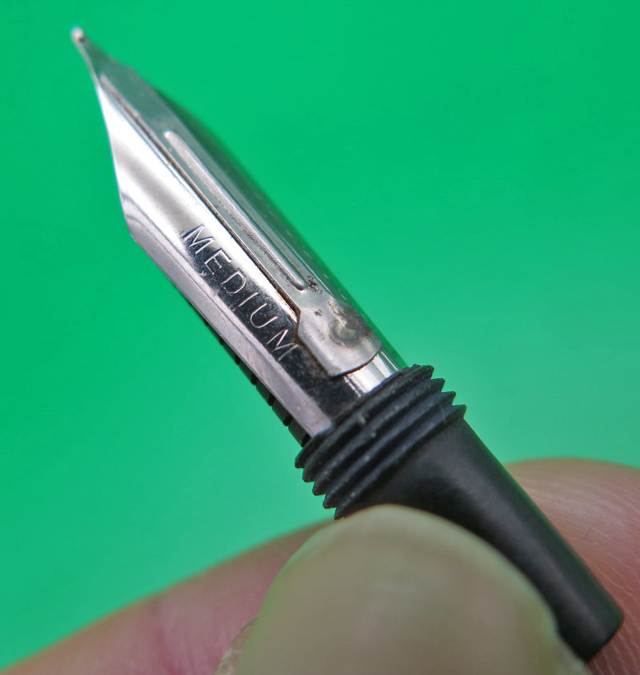 Wearever Screw-In Nib, Medium